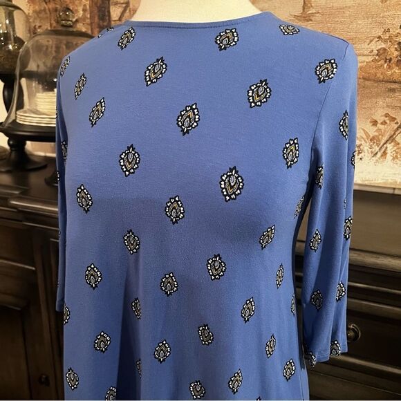 J Jill Tunic Top Blue Paisley Trim Stretchy size Small - Picture 7 of 9